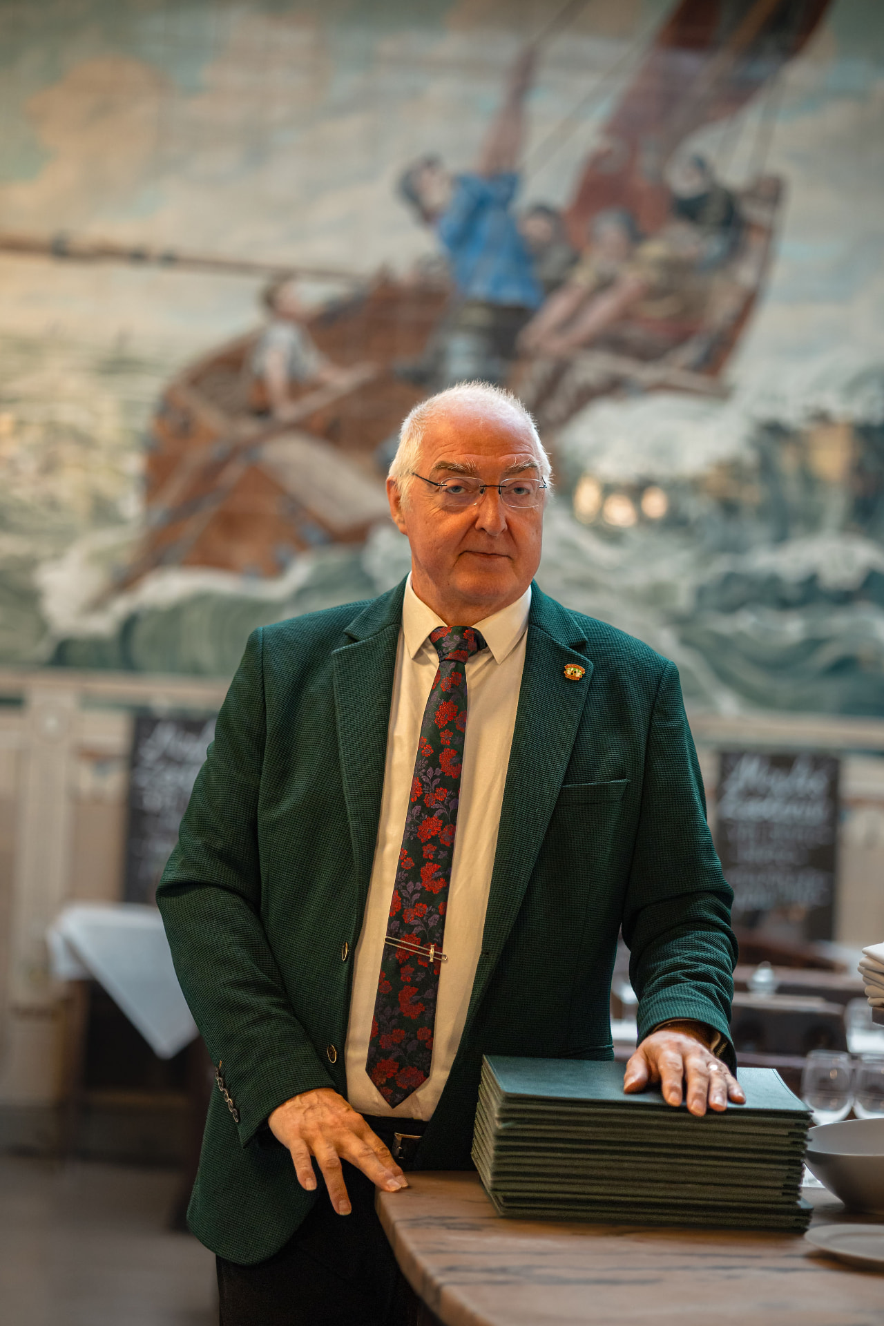 Monsieur Adelin, directeur de salle de la Maison Vincent