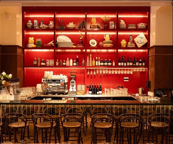 Comptoir et bar à cocktails du restaurant Boemvol à Bruxelles