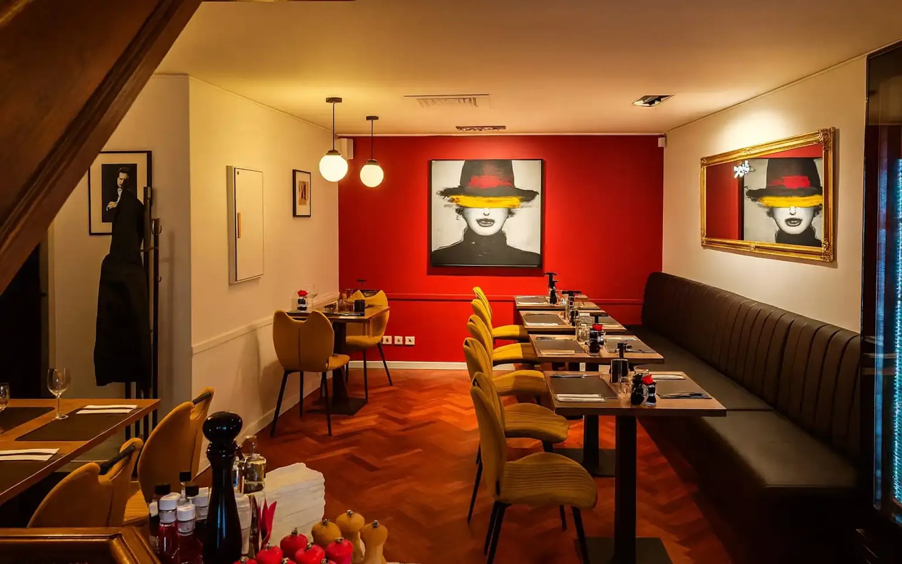 L'Entrée des Artistes — Brasserie belge, classiques et grillades, Sablon