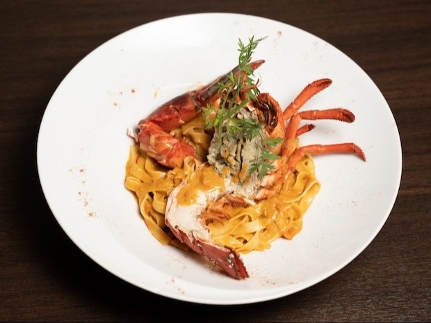 Viande mijotée en sauce servie au Restaurant François à Bruxelles