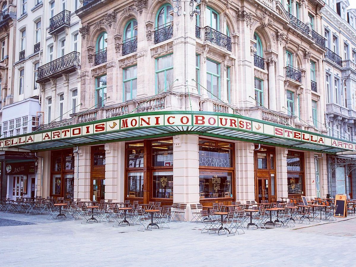 Le Grand Café — stoemp, Centre — place de la Bourse, boulevard Anspach