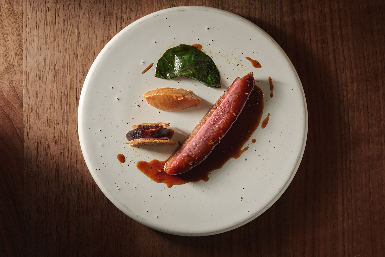 Canard, betteraves et blettes par Christophe Hardiquest, Menssa Bruxelles