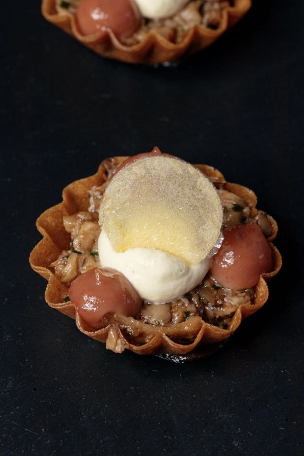 Tartelette dessert du restaurant Sanzarù à Bruxelles
